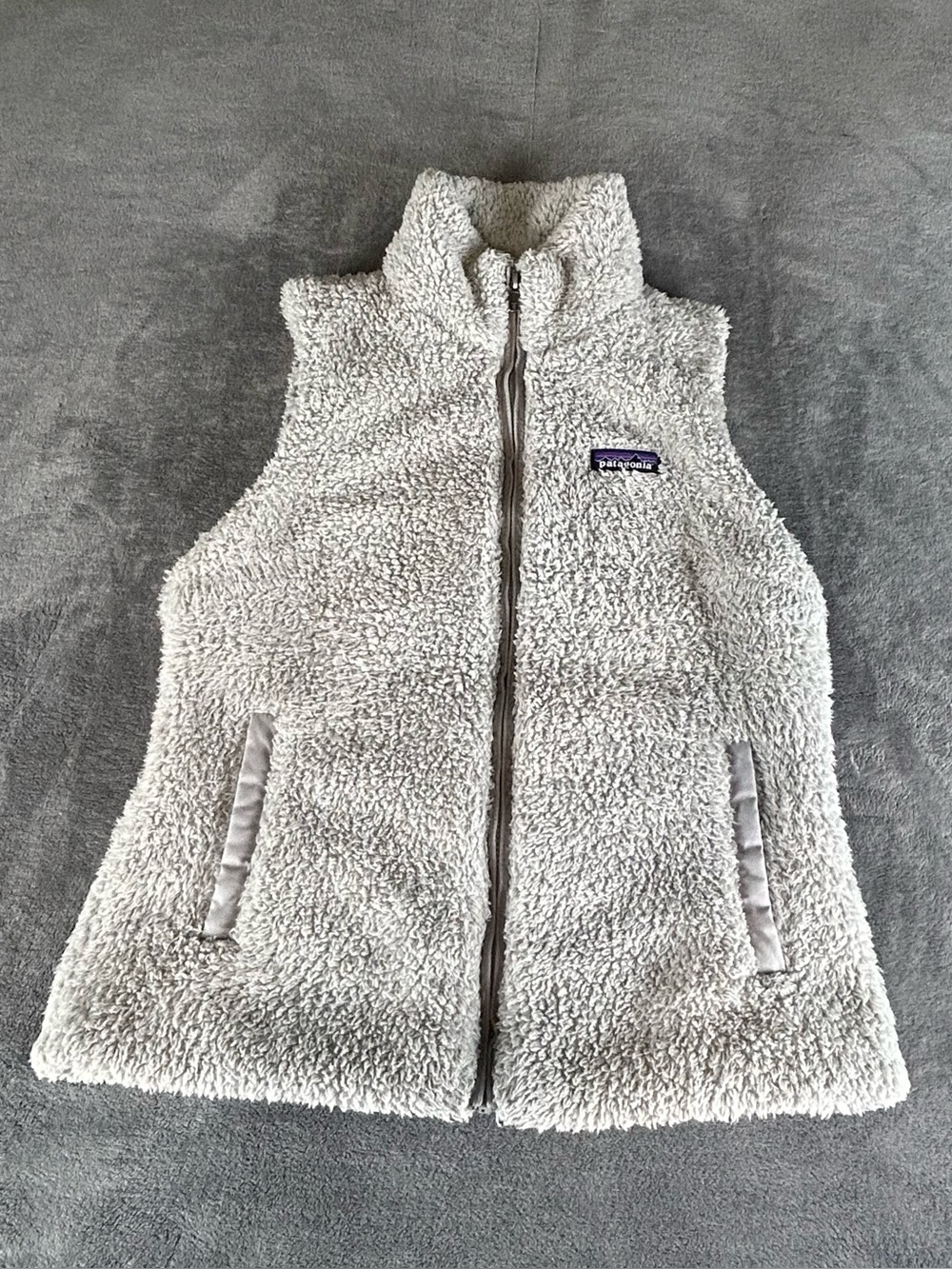 Patagonia Los Gatos Vest Womens Medium Gray Sherpa Fleece Full Zip Pockets Lined